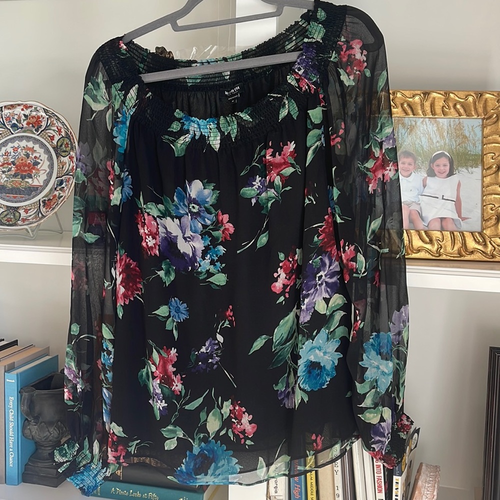 Worth off the shoulder floral top